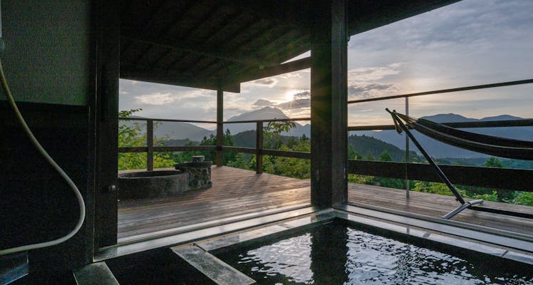 湯布院温泉 由布院 露天風呂付き客室が人気の宿 選 宿泊予約は 一休 Com 湯布院温泉 由布院 露天風呂付き客室が人気の宿 選 宿泊予約は 一休 Com