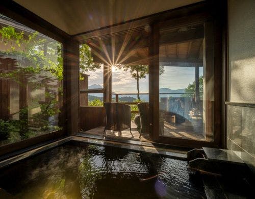 【わらび】広々とした落ち着いた客室