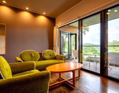 リビングでごゆっくりお寛ぎくださいませ。