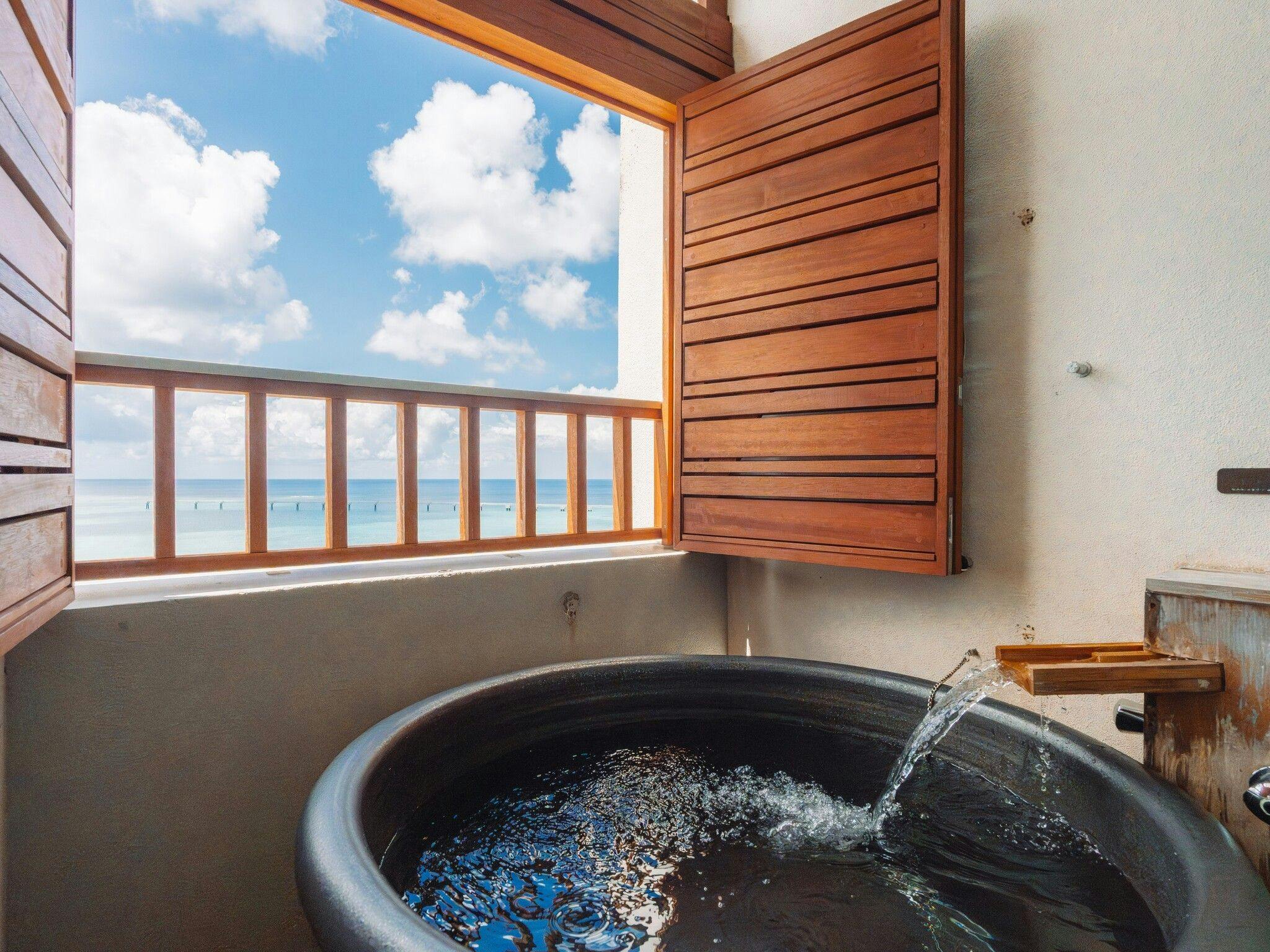 琉球温泉 瀬長島ホテル
