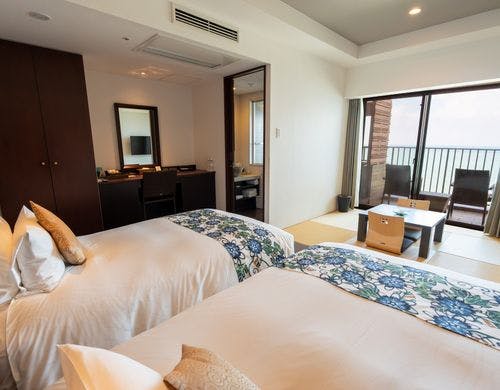 温泉露天風呂付和洋室オーシャンビュー