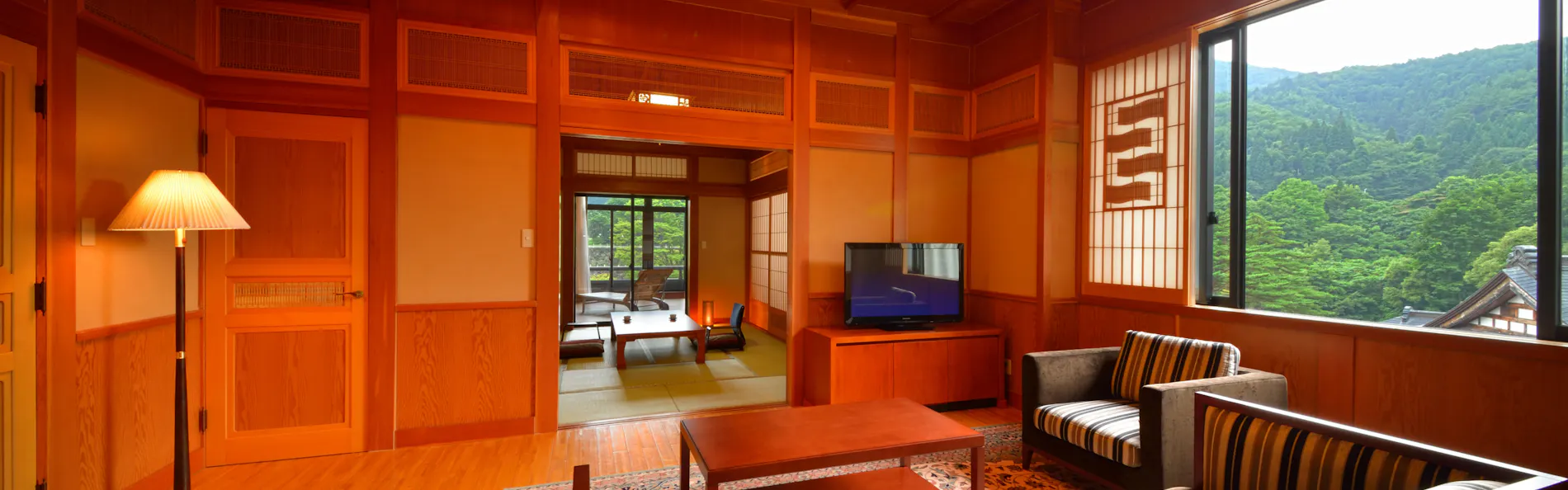 山の神温泉 優香苑