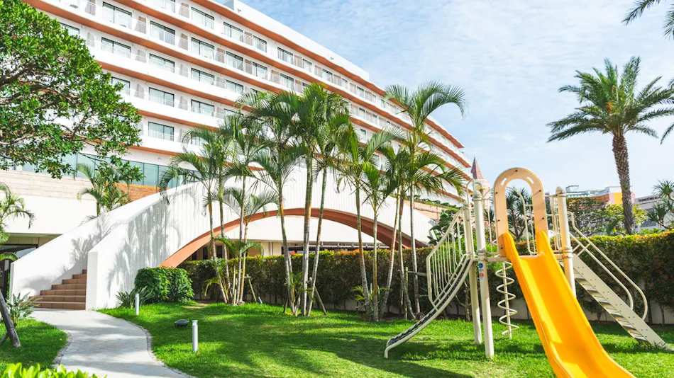Hilton Okinawa Chatan Resort
