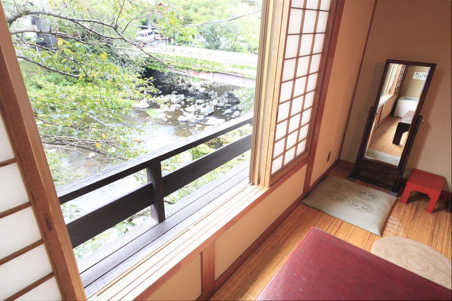 箱根湯本温泉 萬翠楼 福住