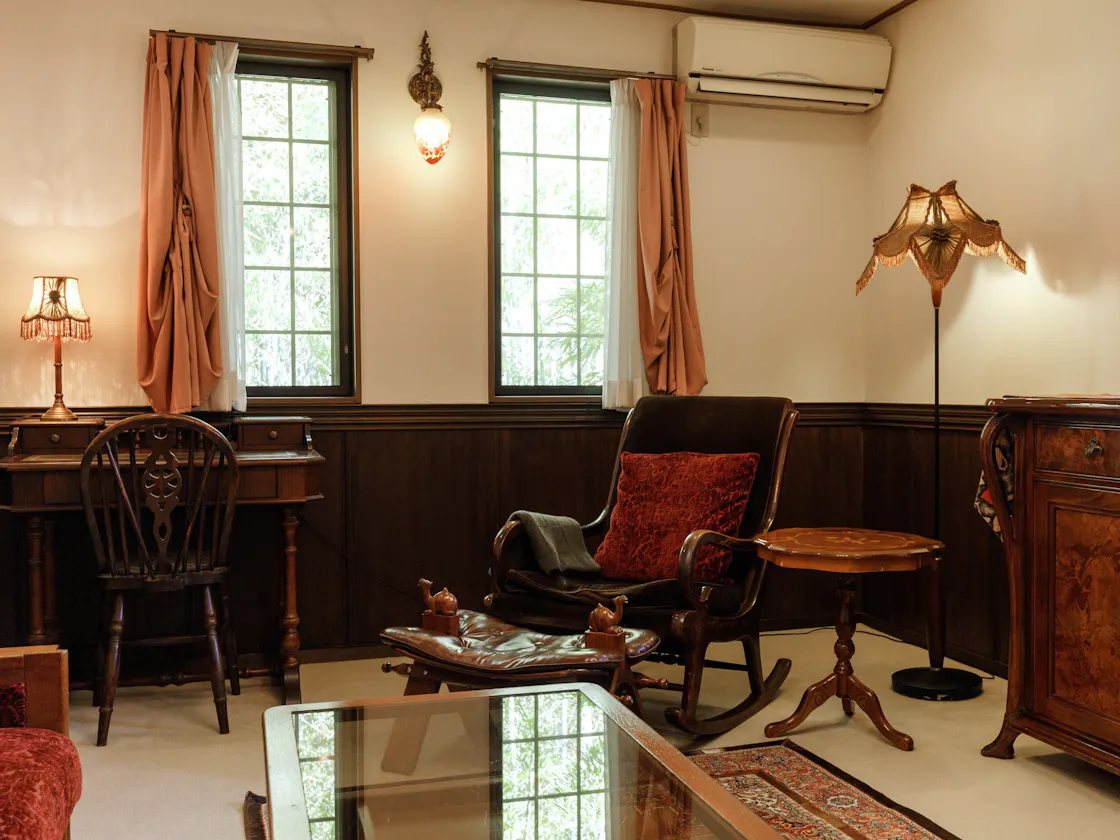 E room