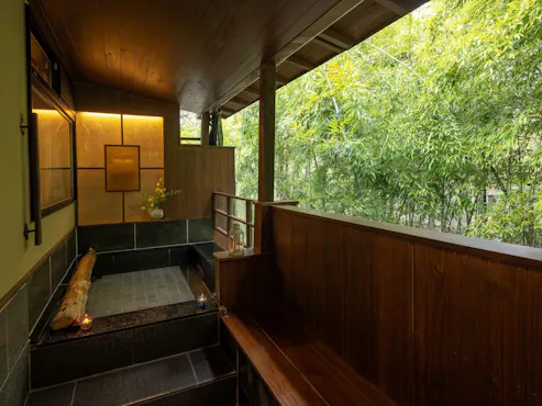 【Sroom】お部屋の露天風呂。