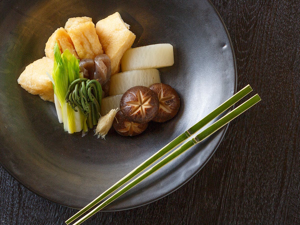 Contoh hidangan tempatan