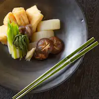 Contoh hidangan tempatan