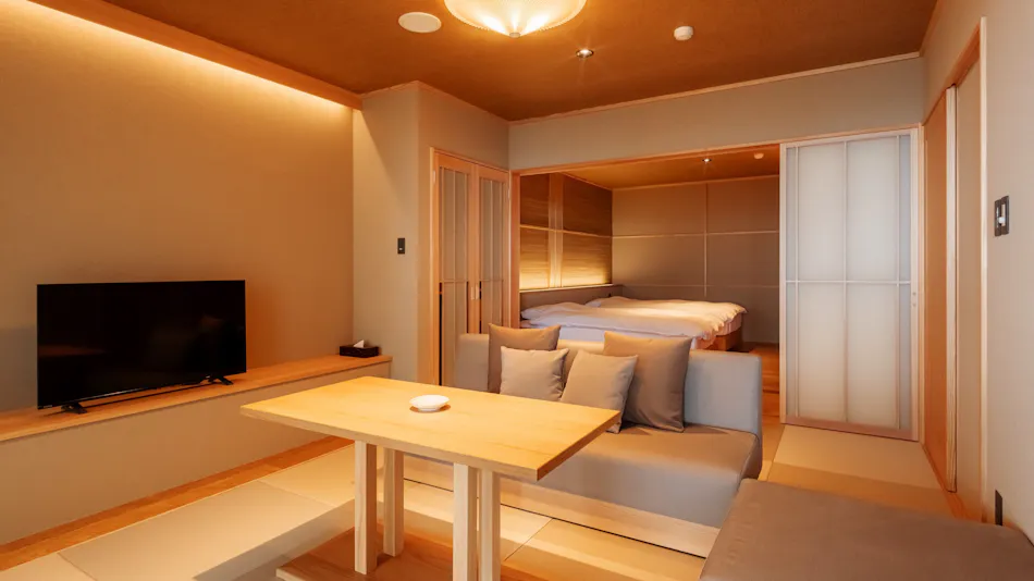 Seaside Sunset Inn Teisui - Spectacular Onsen Ryokan Overlooking Toga Bay, Oga Peninsula, Akita