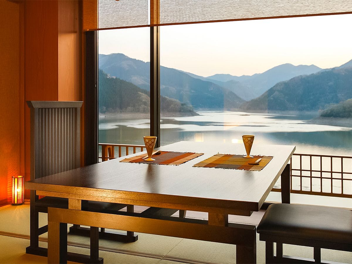 茜彩庵　山水