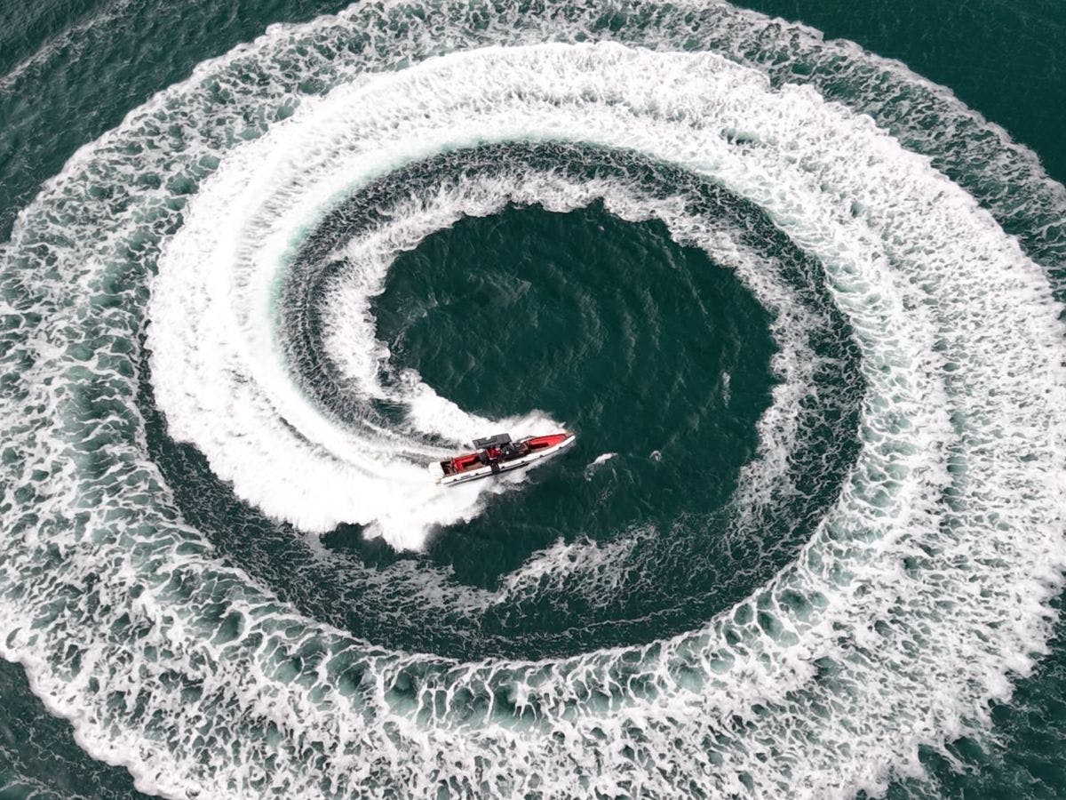 *【SUIGUN RIB TOURS】