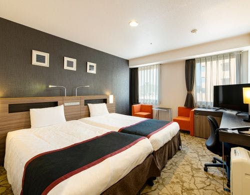 *ハリウッドツイン（一例）