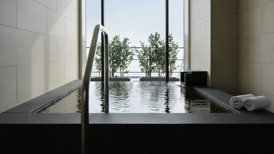 Kobe Minato Onsen Ren