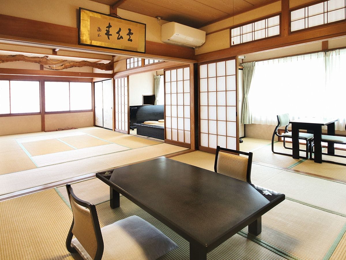 塵表閣本店
