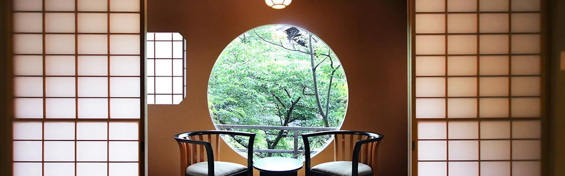 塵表閣本店
