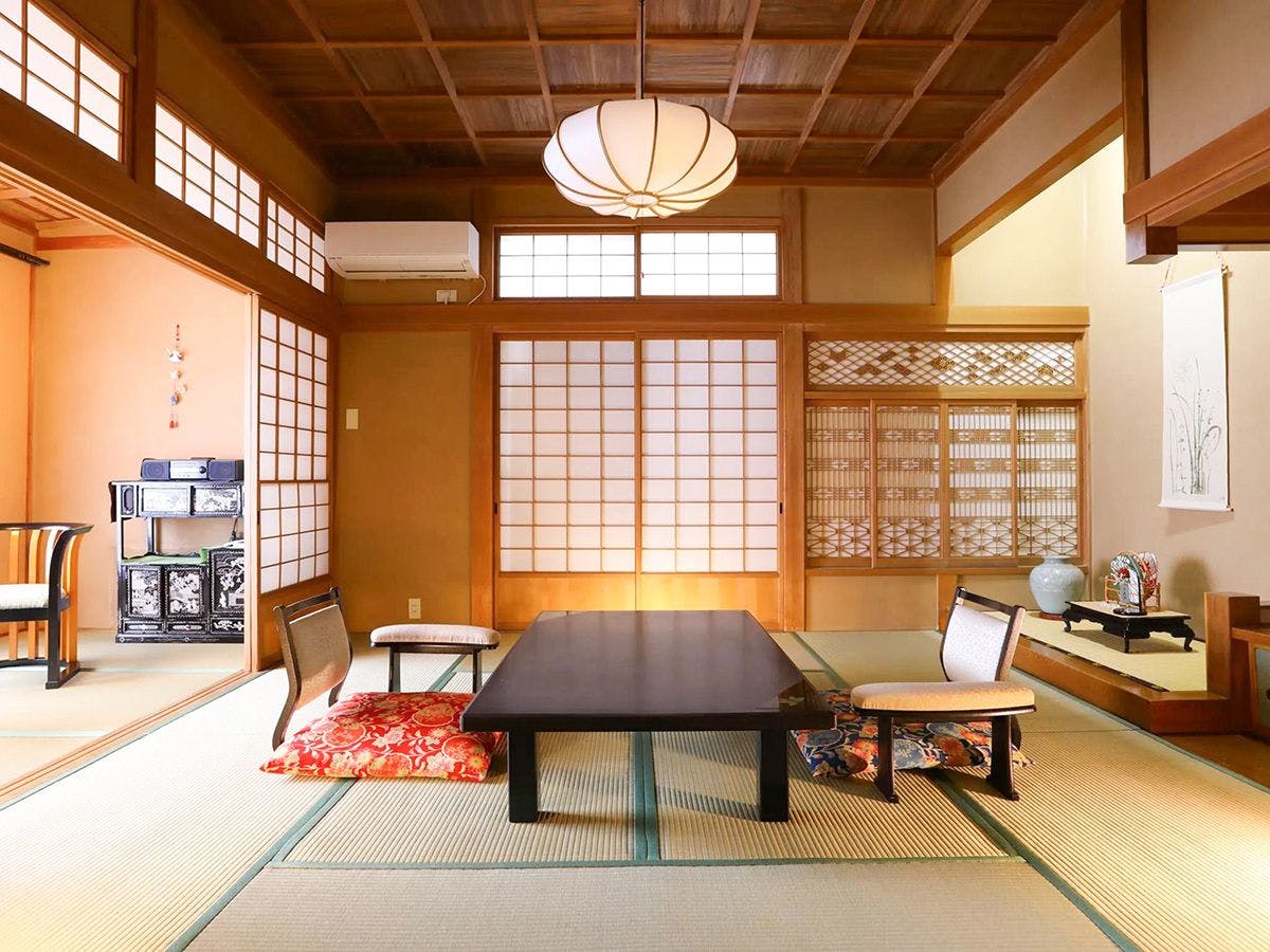 塵表閣本店