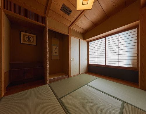 次の間