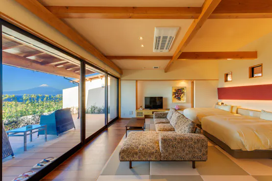 「愛おしく」(お部屋Bタイプ)