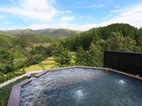 【熊本県黒川・小田・田の原・南小国】最高級ホテル 月洸樹 黒川