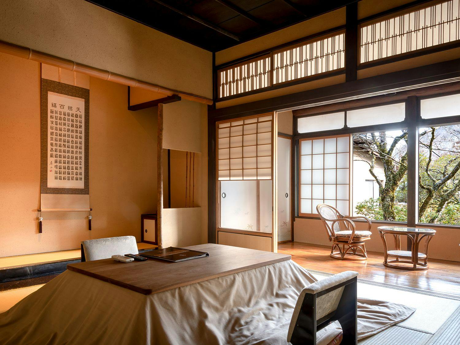 箱根の名湯　松坂屋本店
