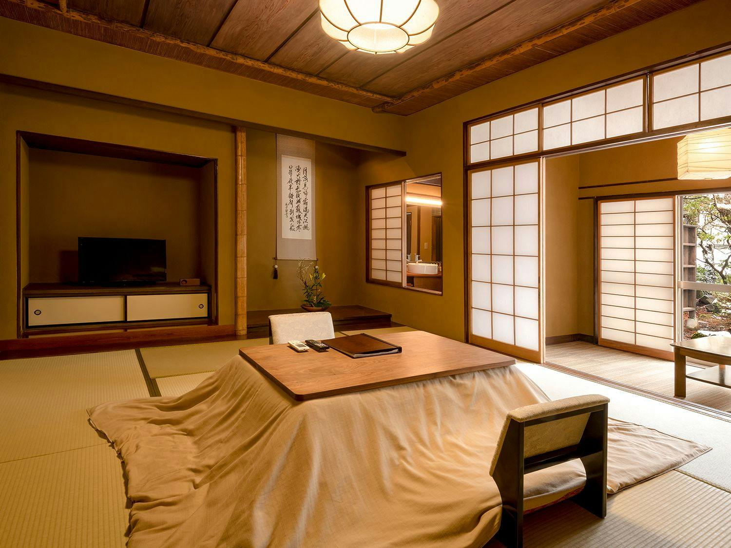 箱根の名湯　松坂屋本店