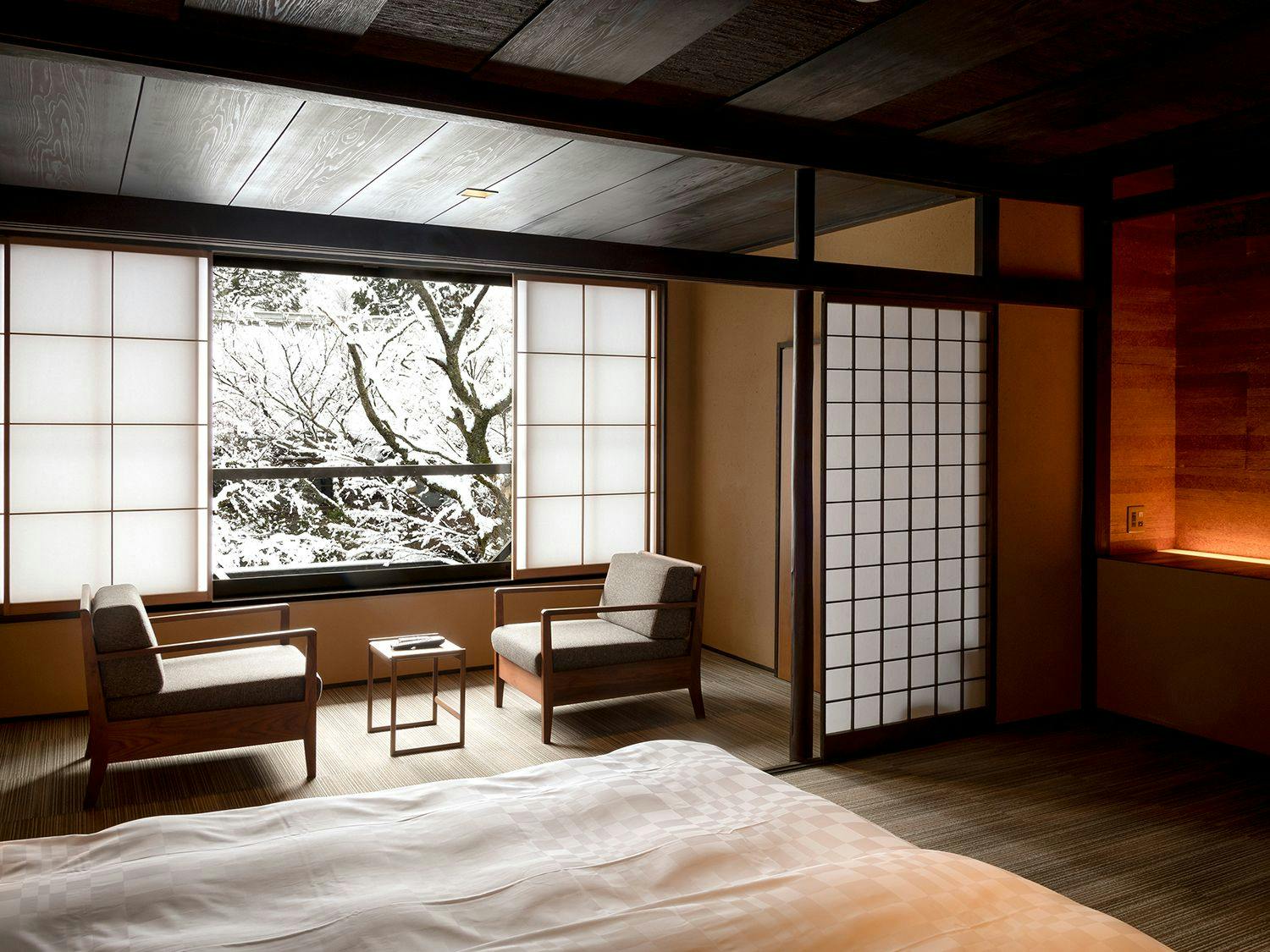 箱根の名湯　松坂屋本店