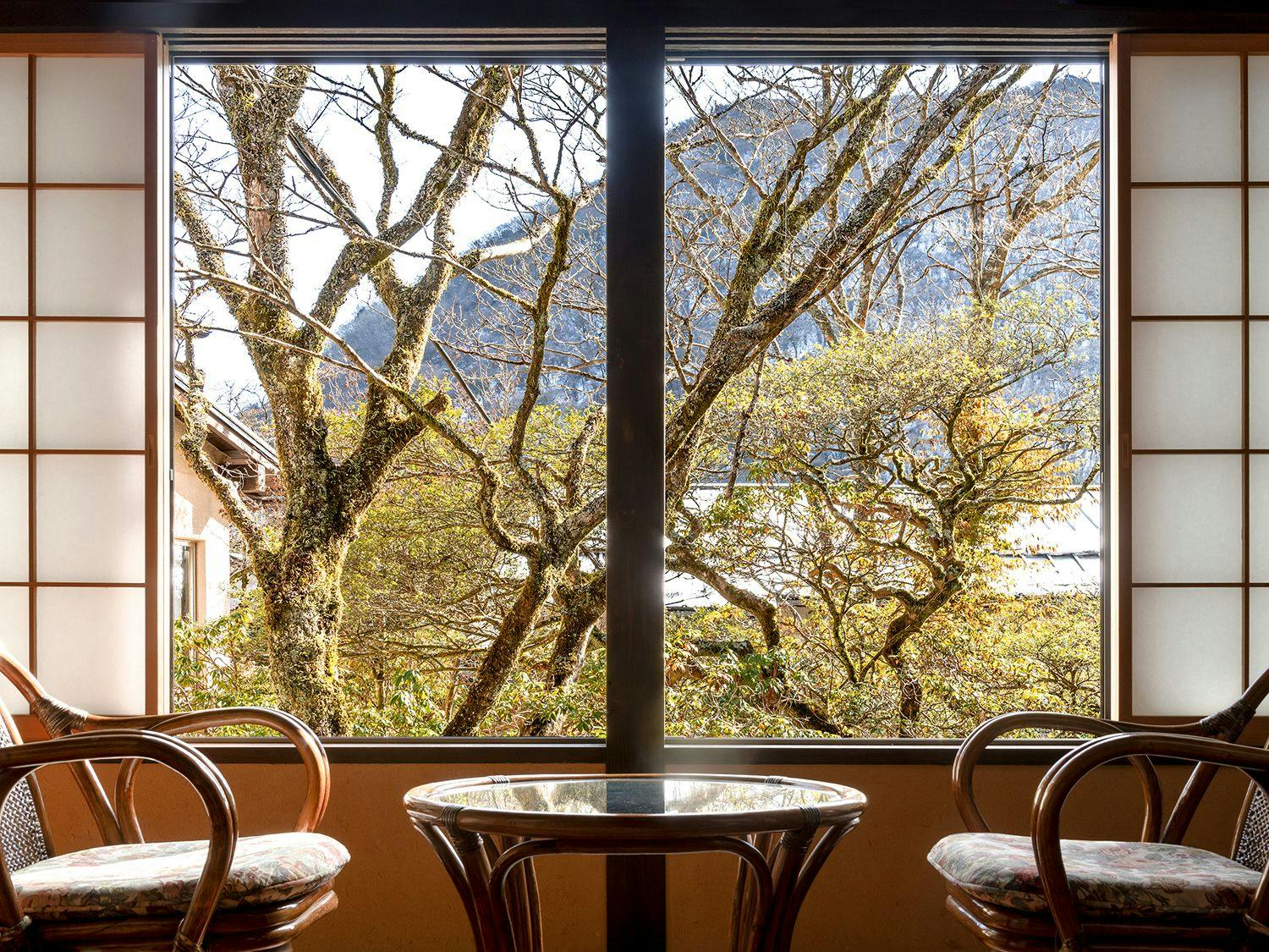 箱根の名湯　松坂屋本店