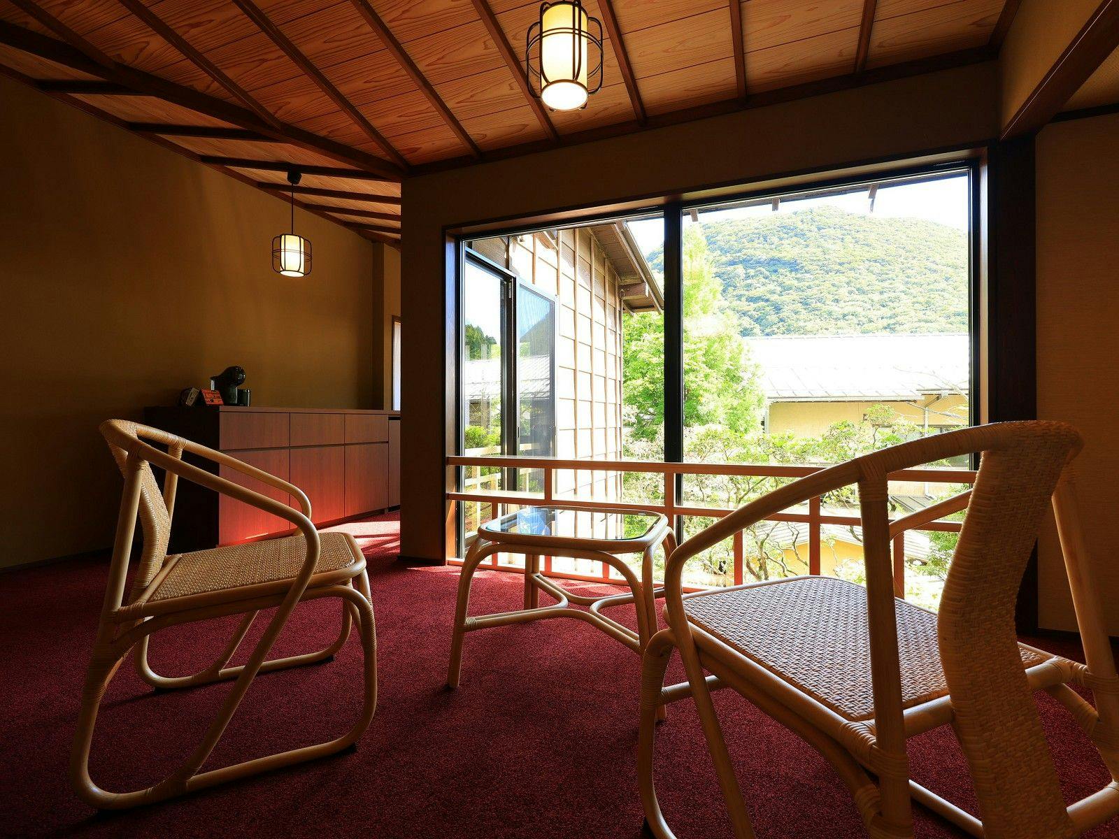 箱根の名湯　松坂屋本店