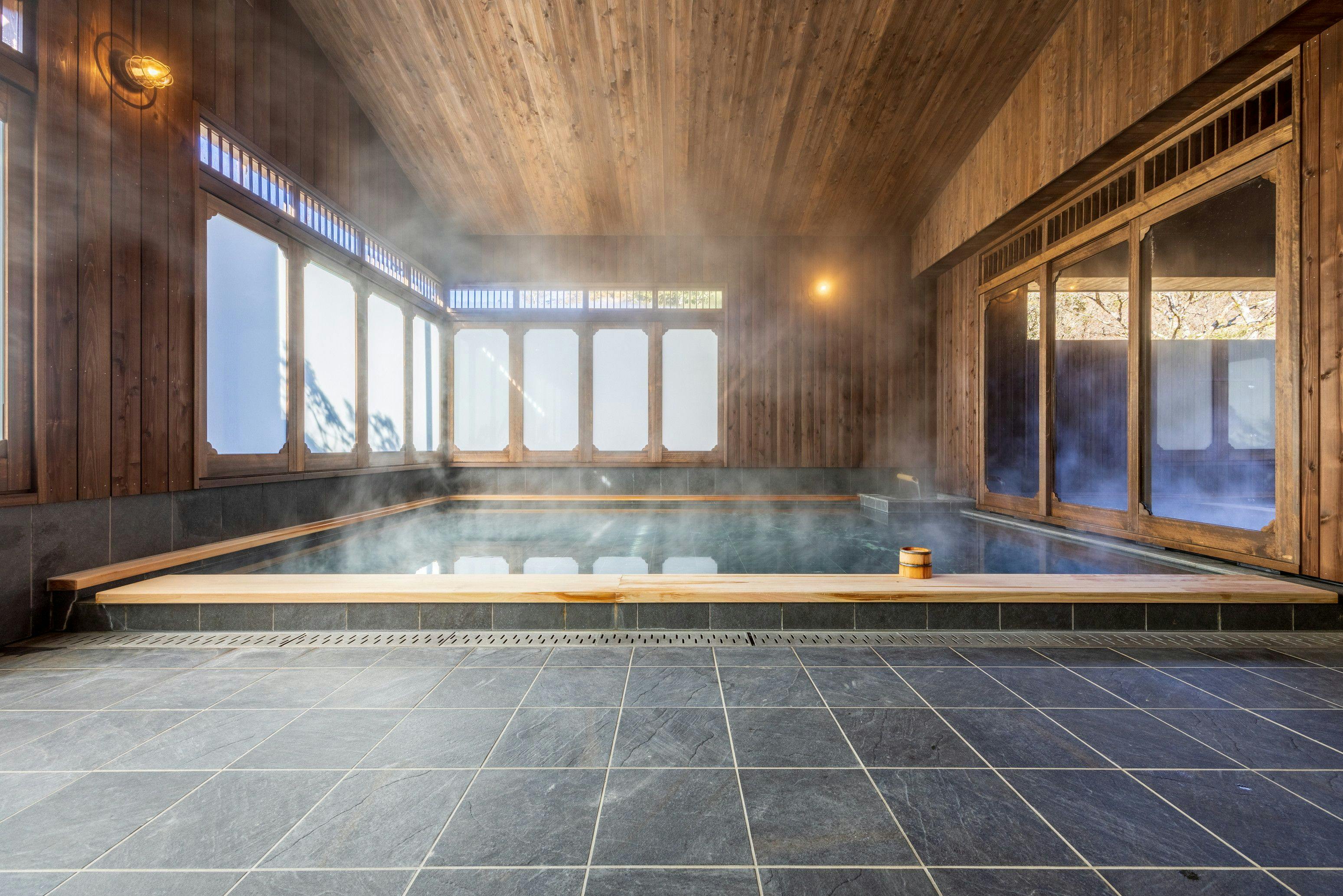 箱根の名湯　松坂屋本店
