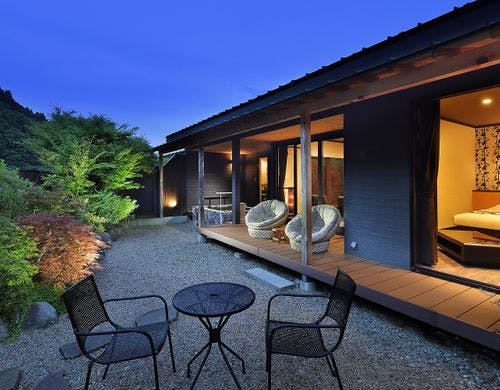 【離れ特別室】