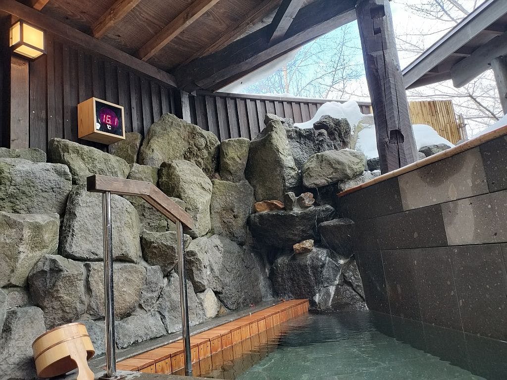 岩の湯　サウナ併設の水風呂