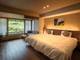 ホテル宮島別荘　夕陽を望む展望畳温泉と自然派ブッフェ料理