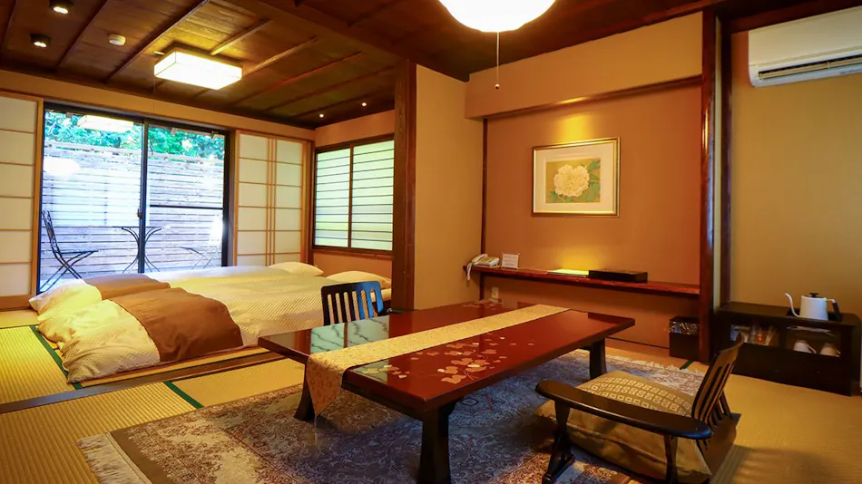 Okutamakawa Onsen Suwaya
