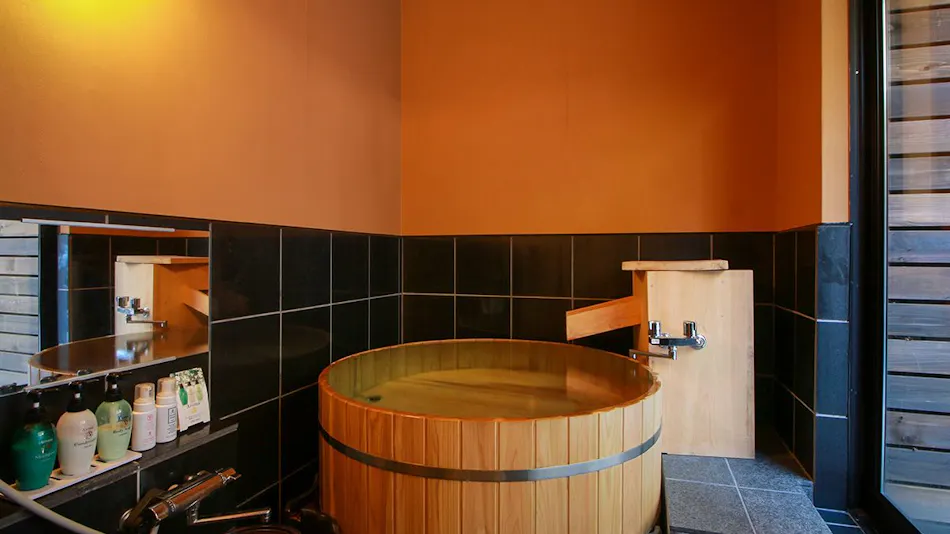 Okutamakawa Onsen Suwaya