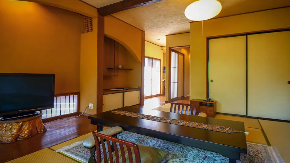 Okutamakawa Onsen Suwaya