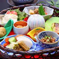 Sarapan Jepang yang memanjakan mata.