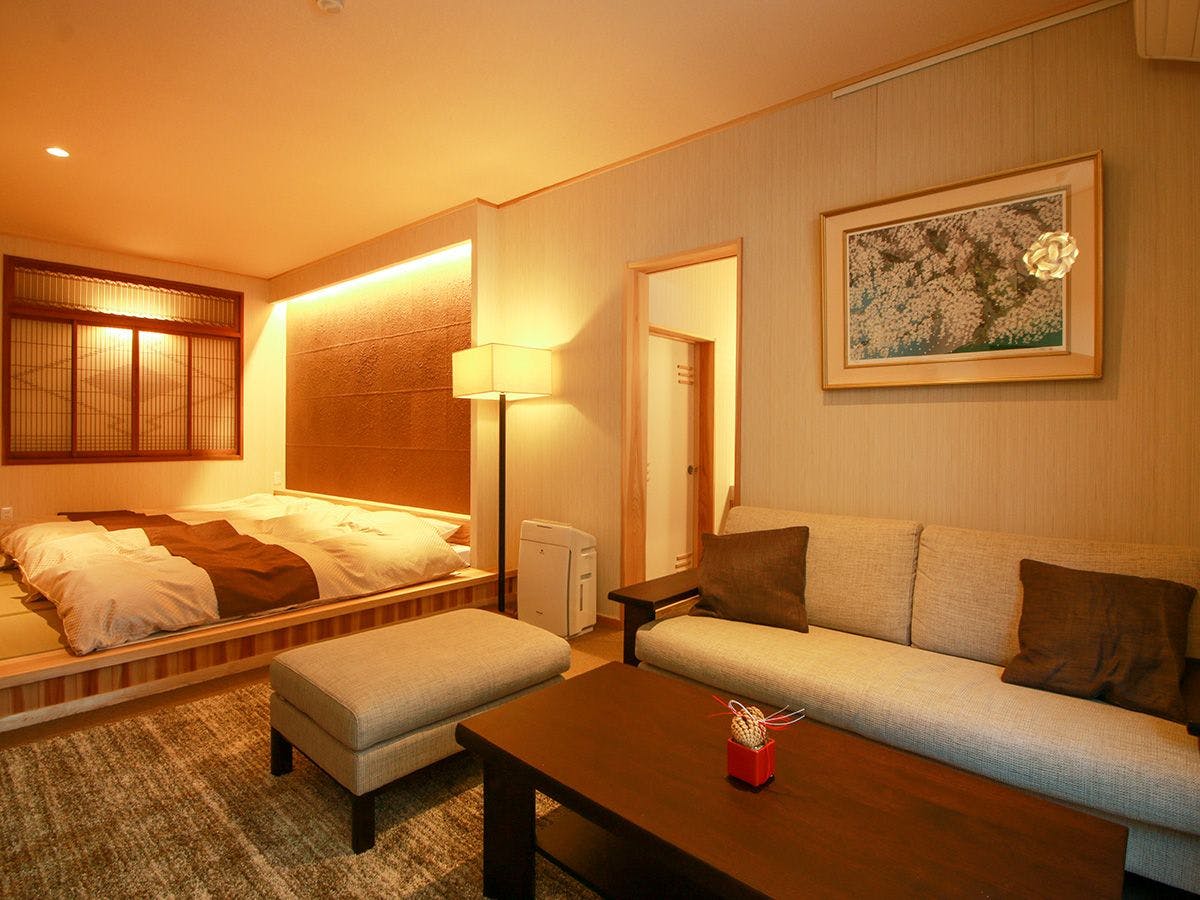 Kamar tipe maisonette cahaya bulan