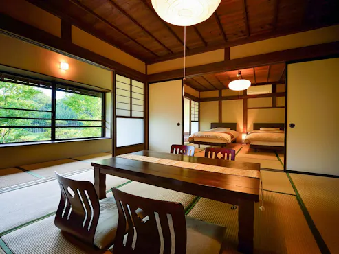 Tsukinosé - Tiga ruangan berurutan dengan suasana Jepang yang tenang.