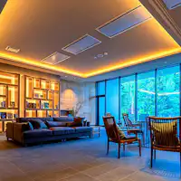 ライブラリーラウンジ