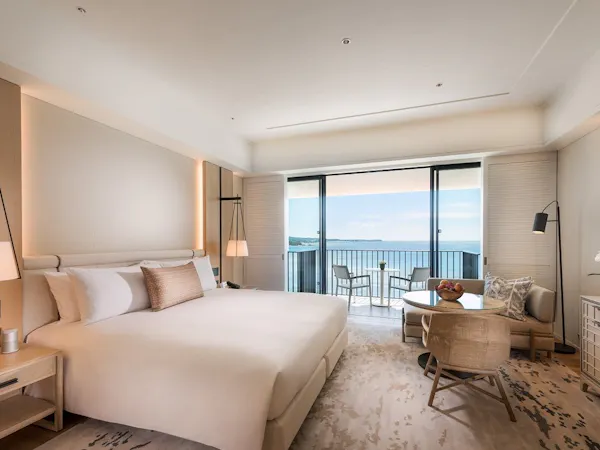 Premiere Club Ocean Front King