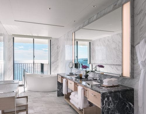 Coral Suite Living