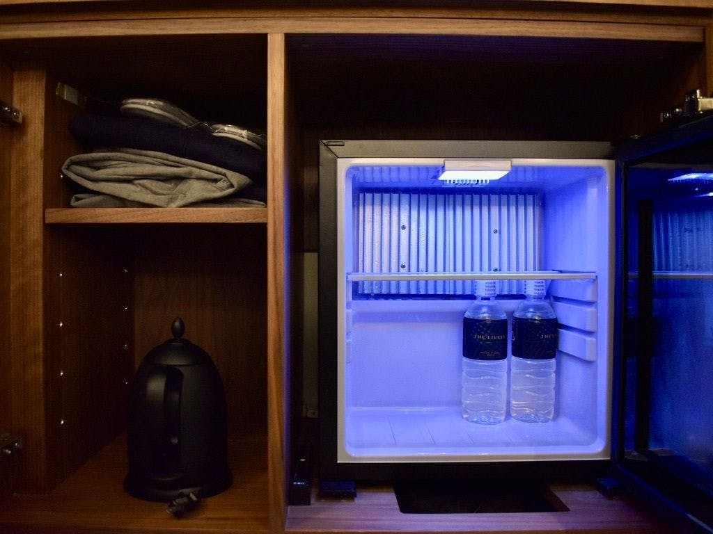 ■スリッパ、パジャマ、ケトル、冷蔵庫