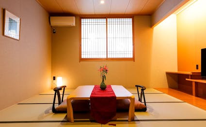 【早割30】旅の計画はお早めに…古都奈良の美味を堪能「当館一番人気・特別大和懐石」朝夕付