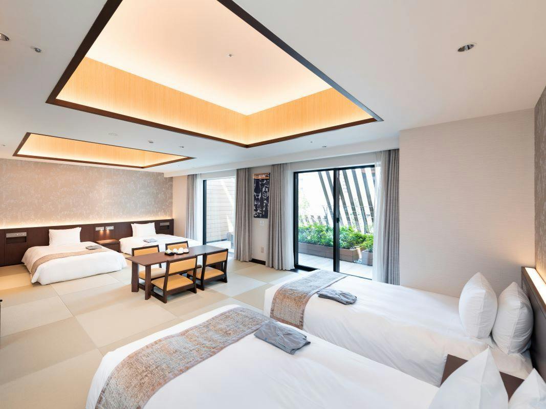 Another guest room at Tokyo East Side Hotel Kaie