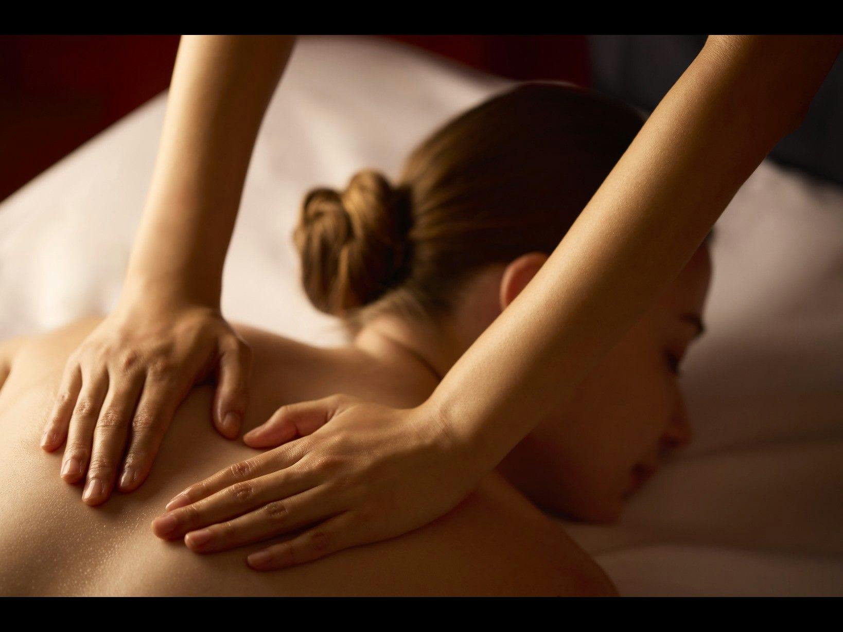 【ELLE SPA】อโรมา บอดี้ ทรีทเมนต์【90 นาที】พร้อมอาหารเช้า