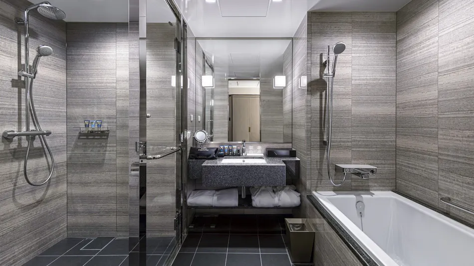 Villa Fontaine Premier Haneda Airport | Sumitomo Realty & Development