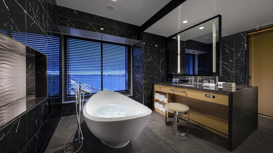 Villa Fontaine Premier Haneda Airport | Sumitomo Realty & Development