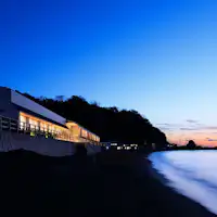 外観夕景