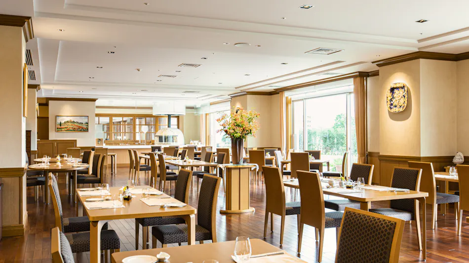 Grand Empire Hotel