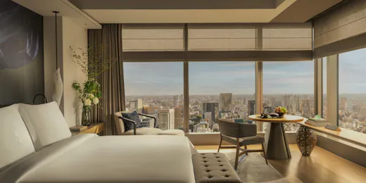 フォーシーズンズホテル東京大手町